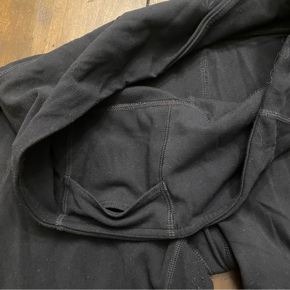 Athleta Women’s Medium Black High-Waisted Cropped Leggings, inner waist pocket M - Picture 5 of 8